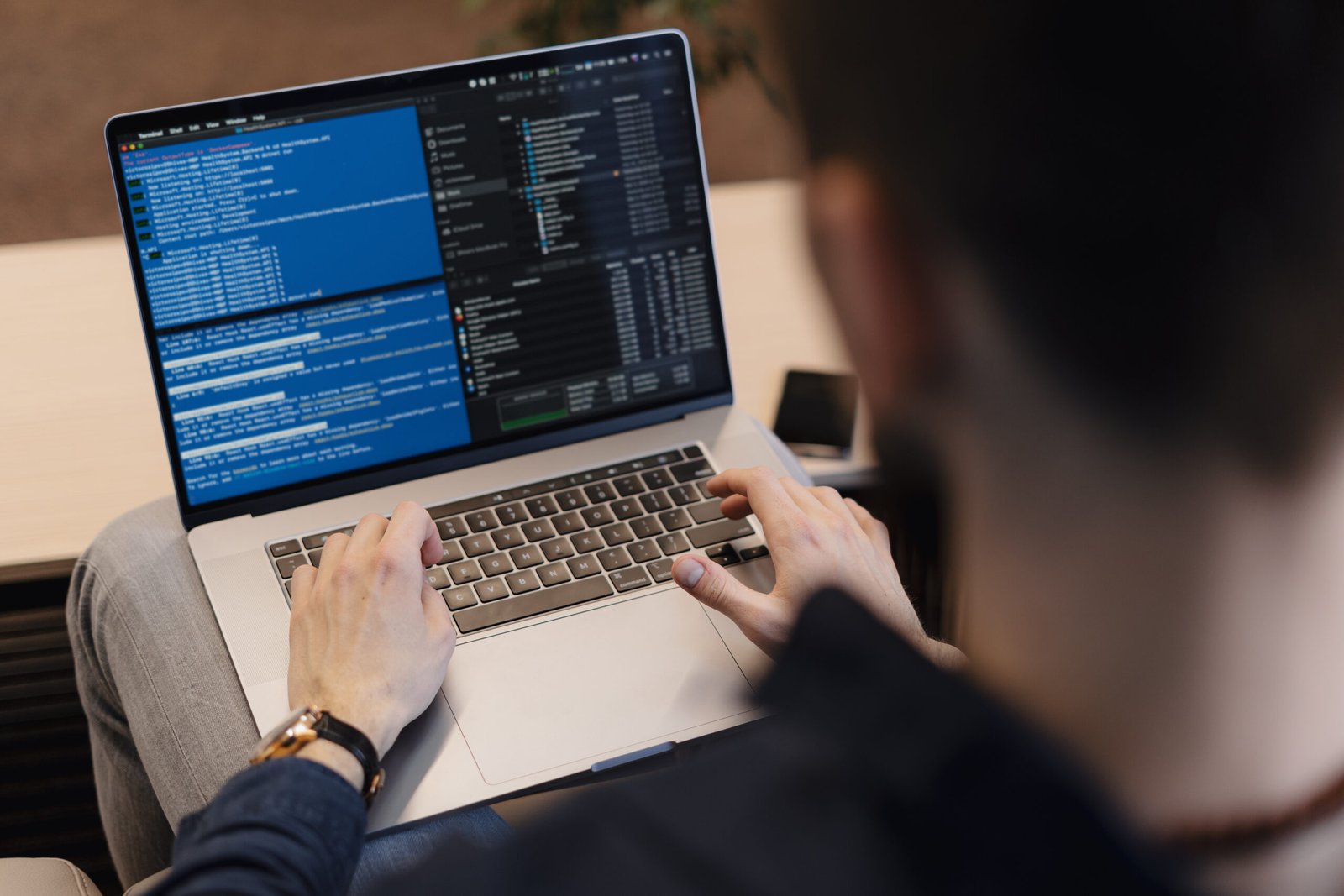 Adshare-online-webdesing-laptop Adshare-online-webdesing-laptop